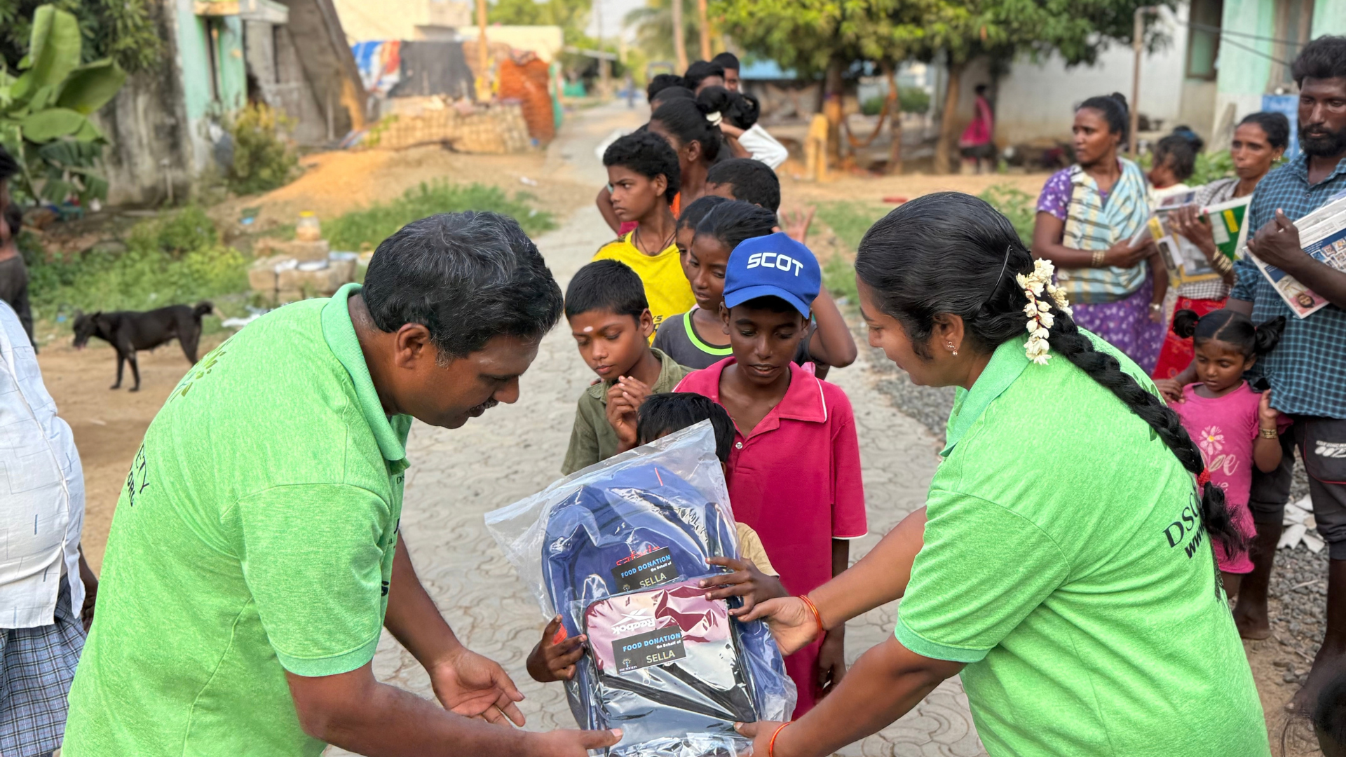 Donate School Bags to Needy Children in Bengaluru